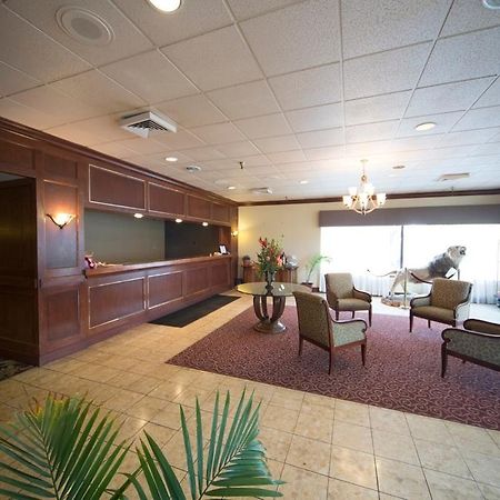Boarders Inn And Suites - Marion Exterior photo